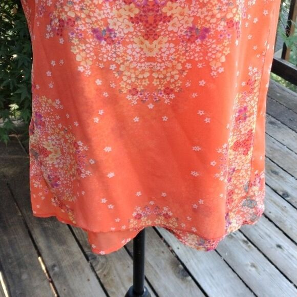 CAbi Sheer Floral Top - Picture 4 of 12